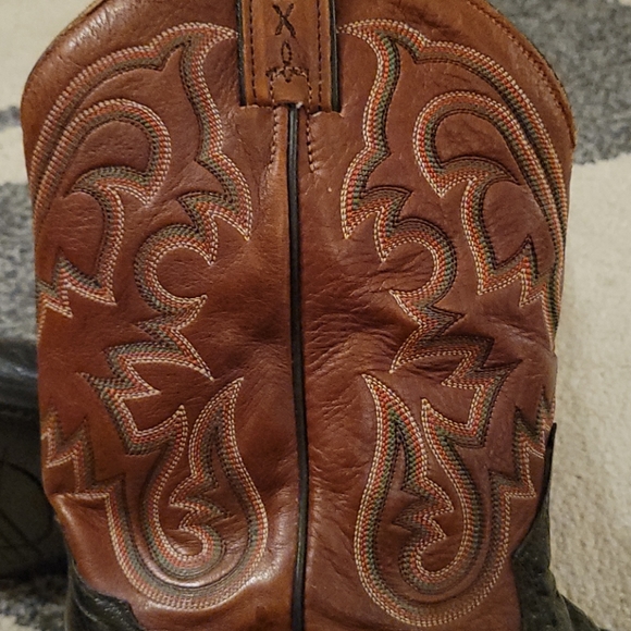 Tony Lama Cowboy Boots, Size 11 D - Picture 12 of 13